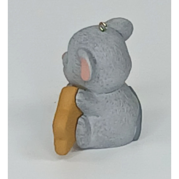 Hallmark Keepsake 2012 Christmas Tree Ornament Sweet Mouse - Picture 8 of 12